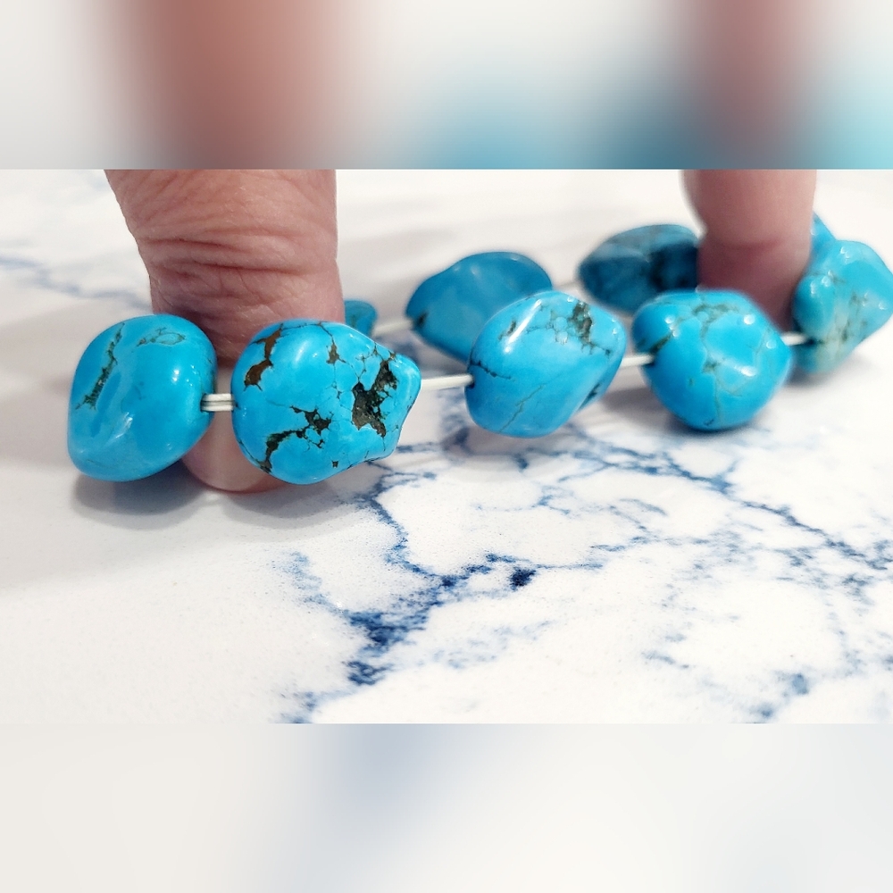 Turquoise Nugget Stretch Bracelet - Picture 9 of 13